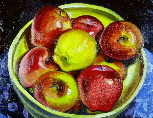 Apples in bowl oil